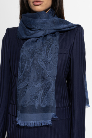 Wzorzysty szal od Etro
