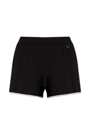 ‘plisse’ pleated shorts od Jacquemus