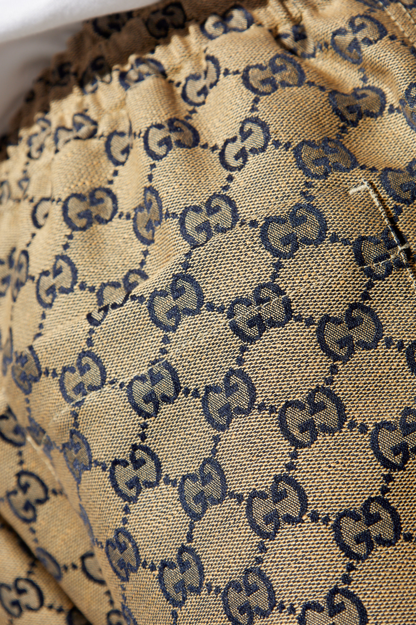 Gucci Shorts with `GG` pattern