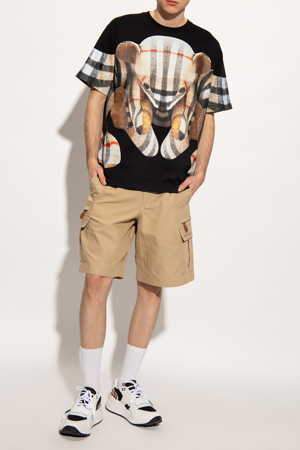 Burberry Cargo shorts