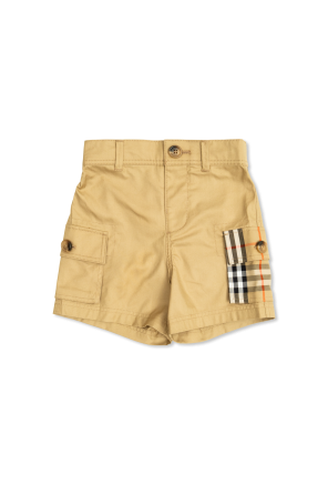 Pantalones cortos con bolsillos