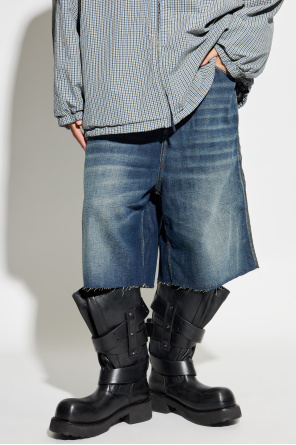 Balenciaga Shorts vaqueros con logo
