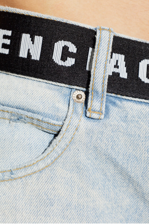 Balenciaga Jeansshorts mit Gürtel