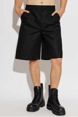 Balenciaga Shorts mit Taschen