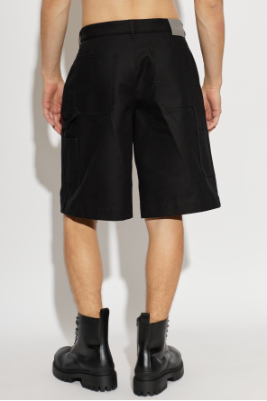 Balenciaga Shorts mit Taschen