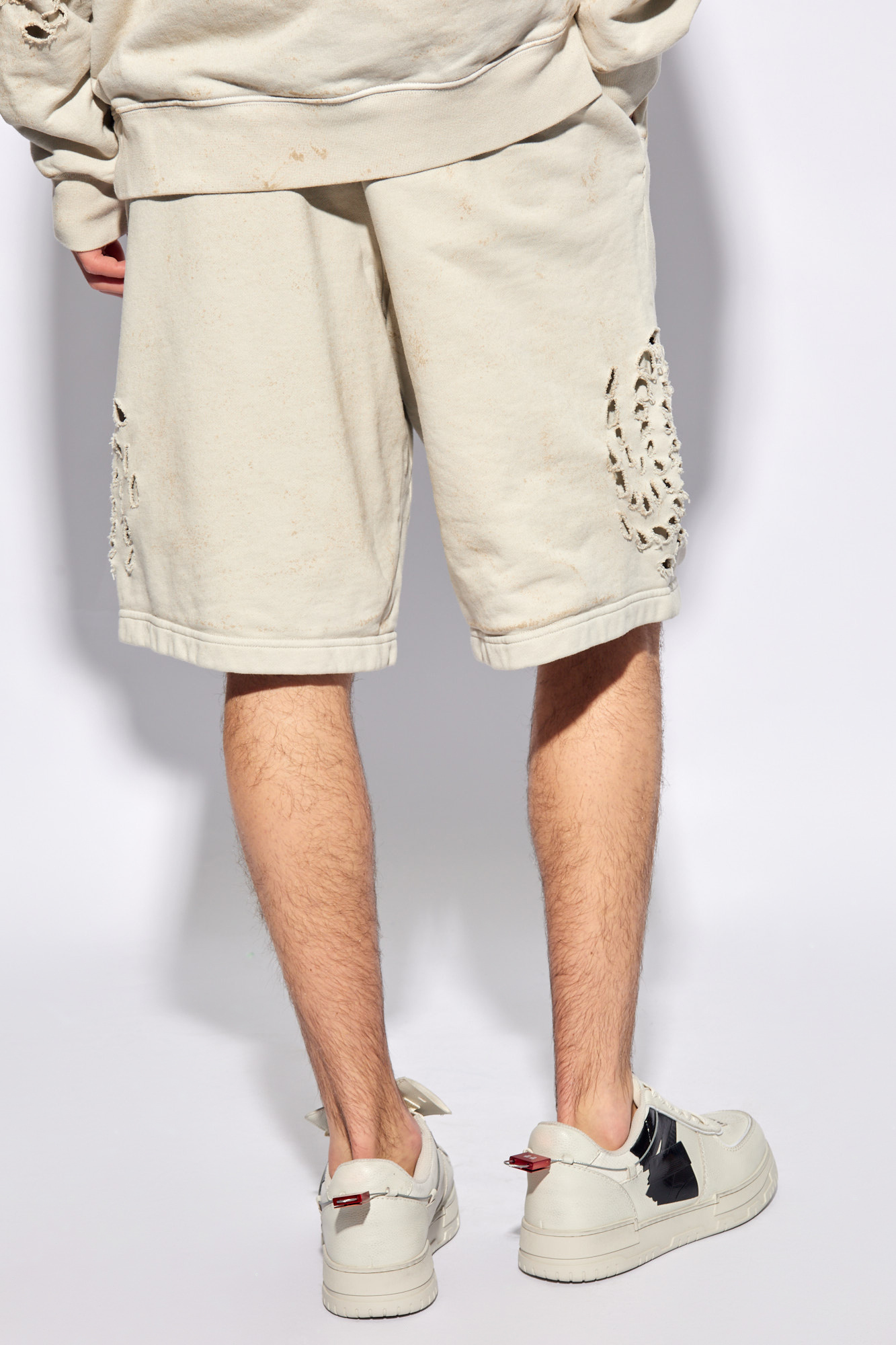 44 Label Group Bring a touch of collegiate American cool into your wardrobe rotation with these tan pants from