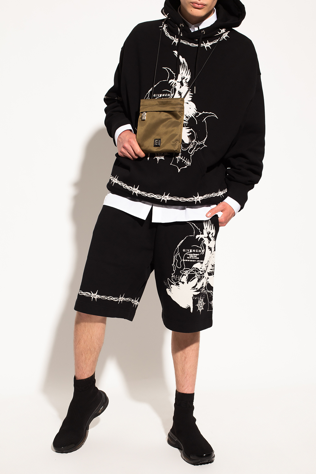 Givenchy Printed shorts