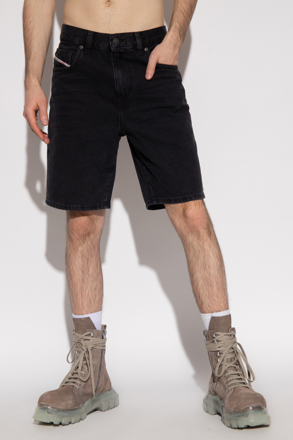 Diesel ‘D-Strukt’ denim Pleated shorts