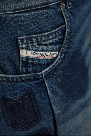 Diesel Pantalones cortos vaqueros `DE-KHELZ-SHORT-S`