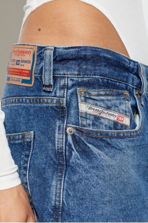 Diesel ‘DE-SIRE-SHORT’ shorts