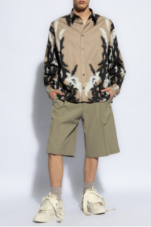 Woolen shorts with crease od Etudes