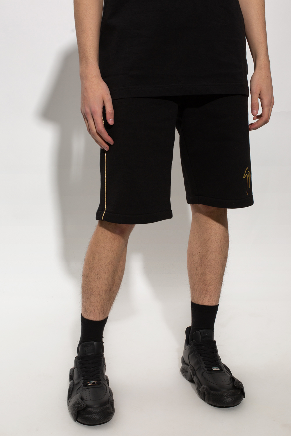 Giuseppe Zanotti shorts Urban with logo