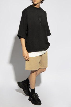Cotton shorts od Sewn with horizontal baffles for a classic puffer jacket look