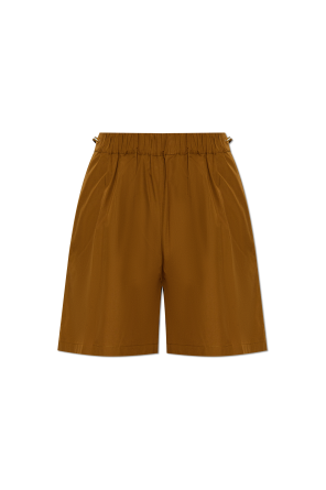 Shorts with pockets