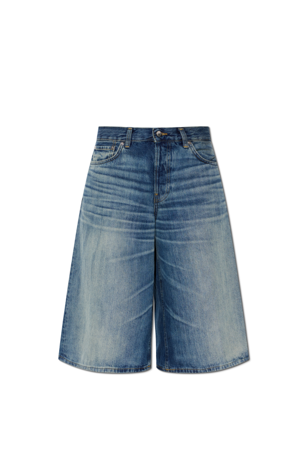 'Legacy' shorts od Haikure