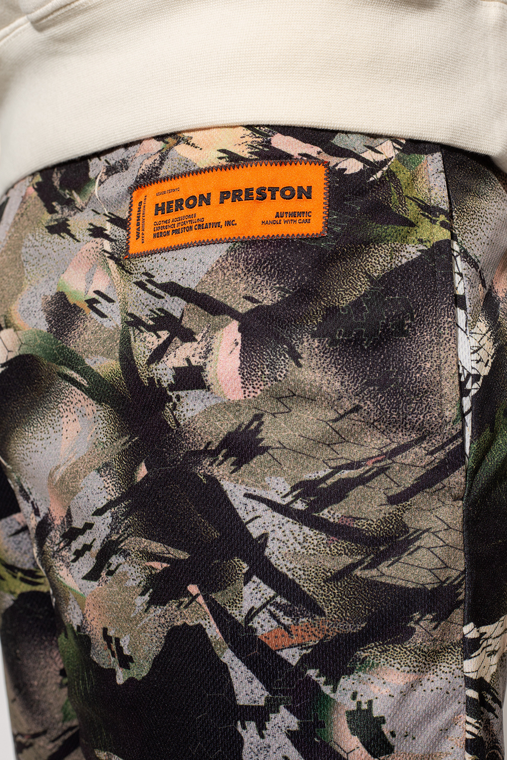 Heron Preston Patterned shorts