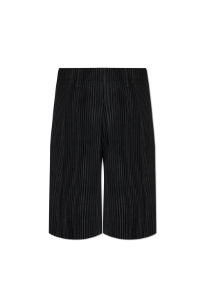 Pleated shorts