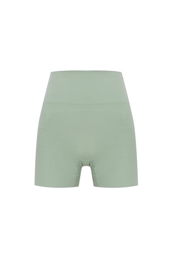 Training shorts od Nike