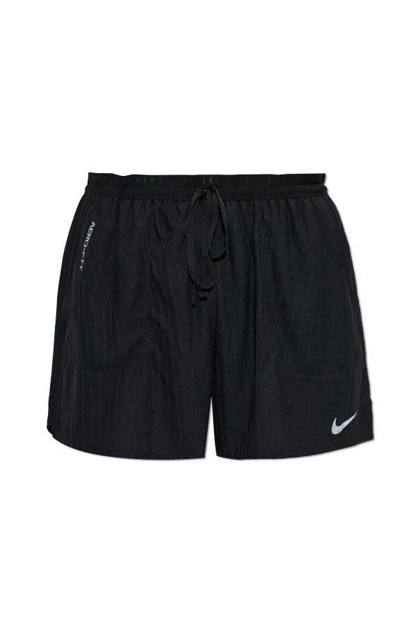 Training shorts od Nike