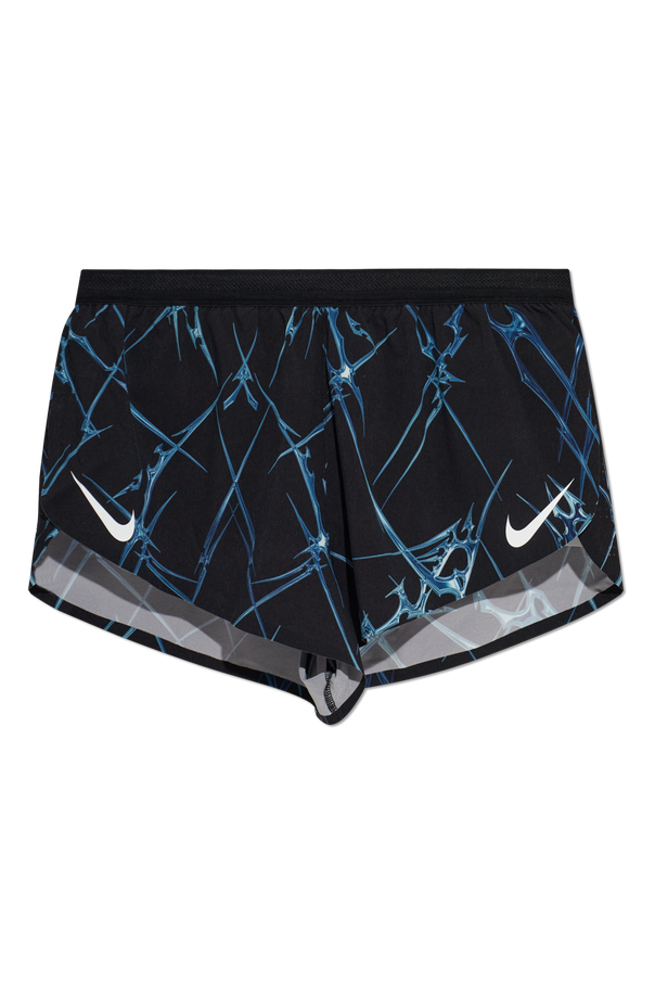 Nike Shorts mit Logo