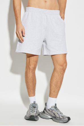 Represent Pantalones cortos "Initial"