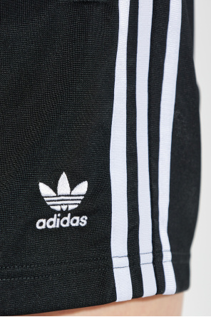ADIDAS Originals Shorts mit gesticktem Logo