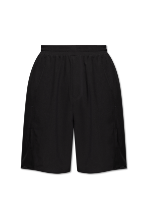 Shorts with pockets