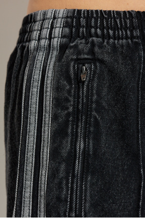 ADIDAS Originals Pantalones cortos vaqueros