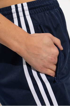 ADIDAS Originals Logo shorts