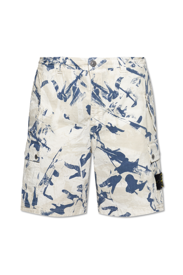 Logo shorts od Stone Island