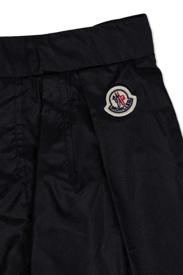 Moncler Enfant Pleated shorts