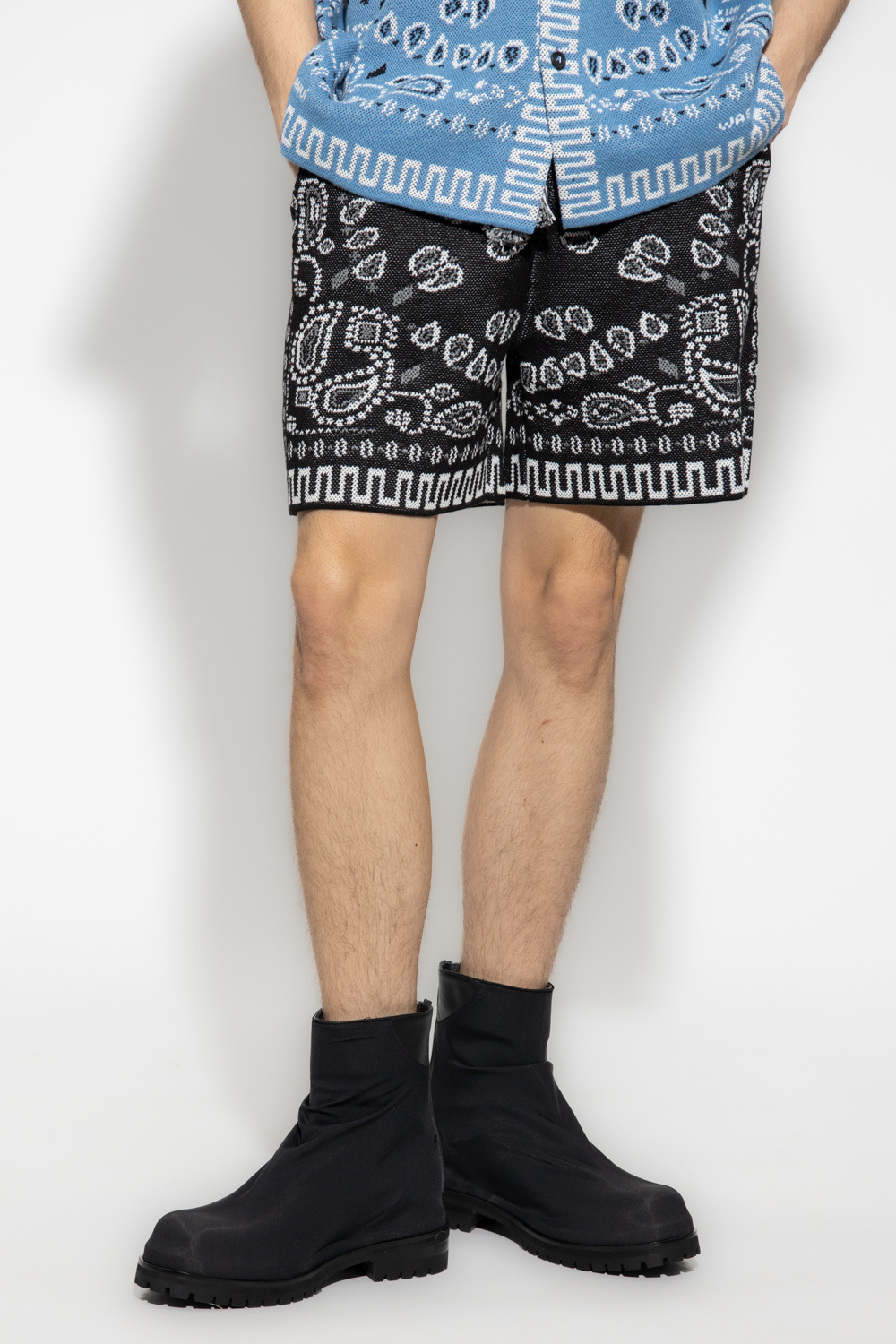 Alanui Low shorts with paisley motif