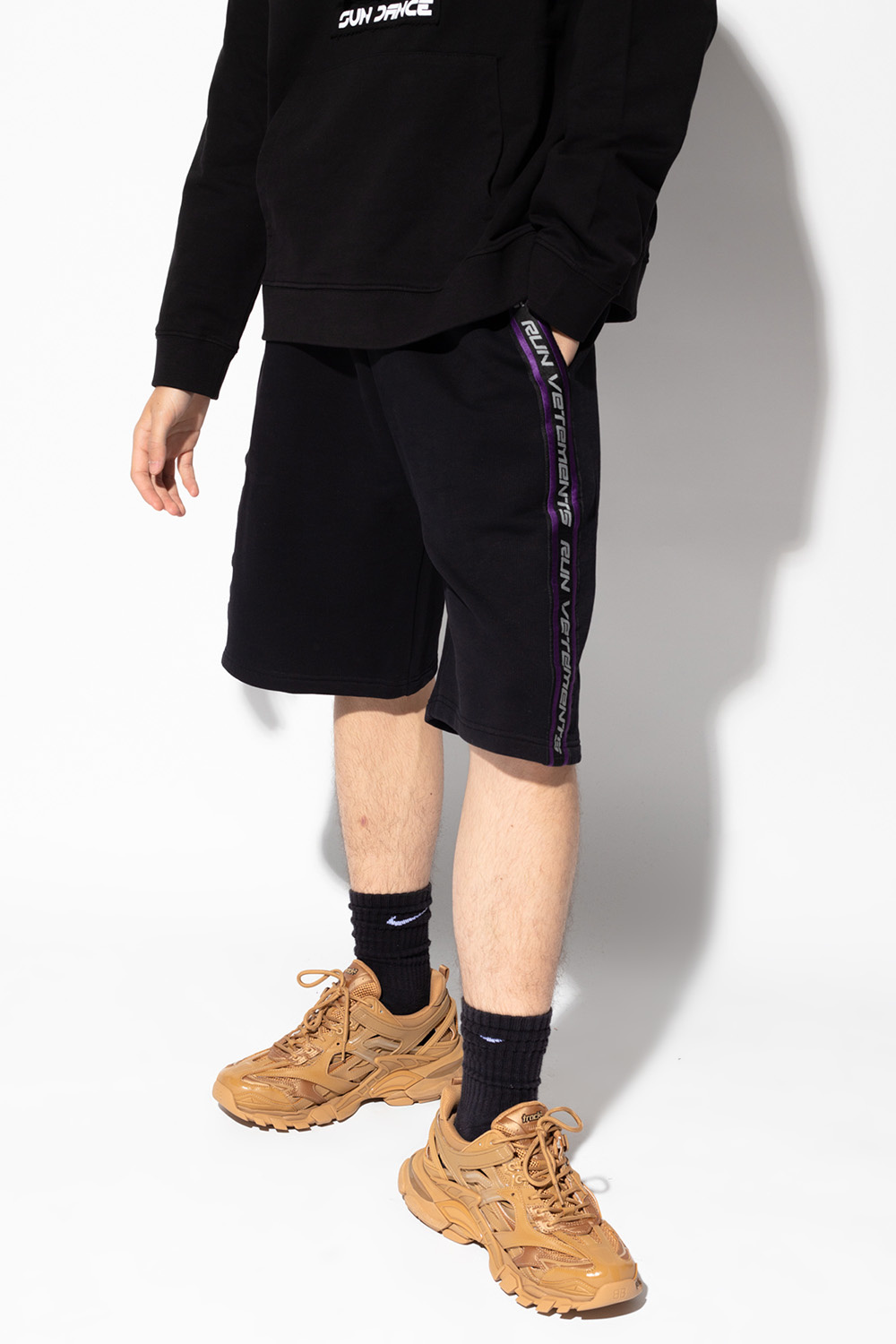 VETEMENTS cotton shorts with side stripes