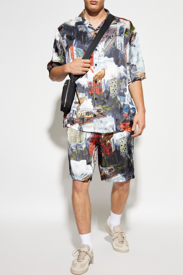 Off-White Shorts mit Aufdruck