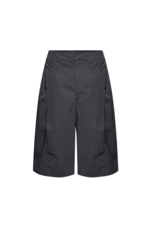 Pleated shorts