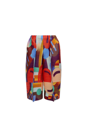 Pleated shorts