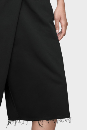 Maison Margiela Shorts con acabado sin rematar