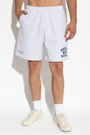 Sporty & Rich Shorts aus der Kollektion `47 & The New York Yankees`