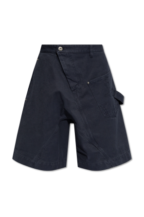 Asymmetrical shorts od JW Anderson
