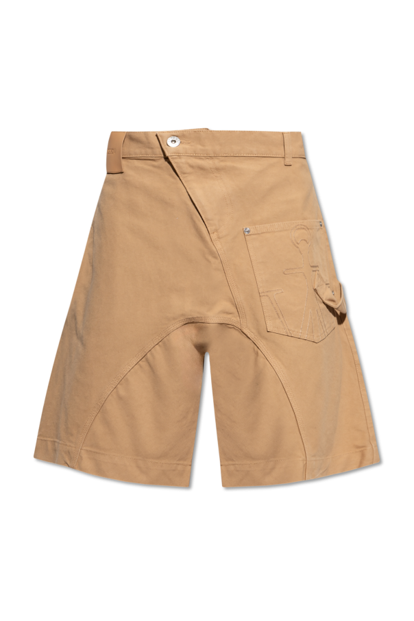 Logo shorts od JW Anderson