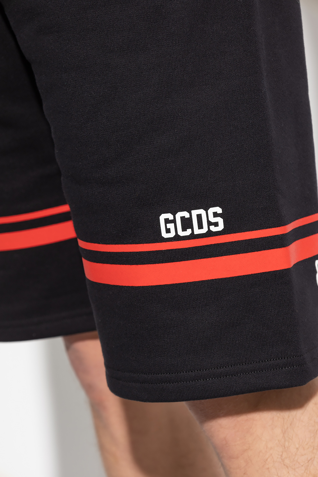GCDS shorts american with logo