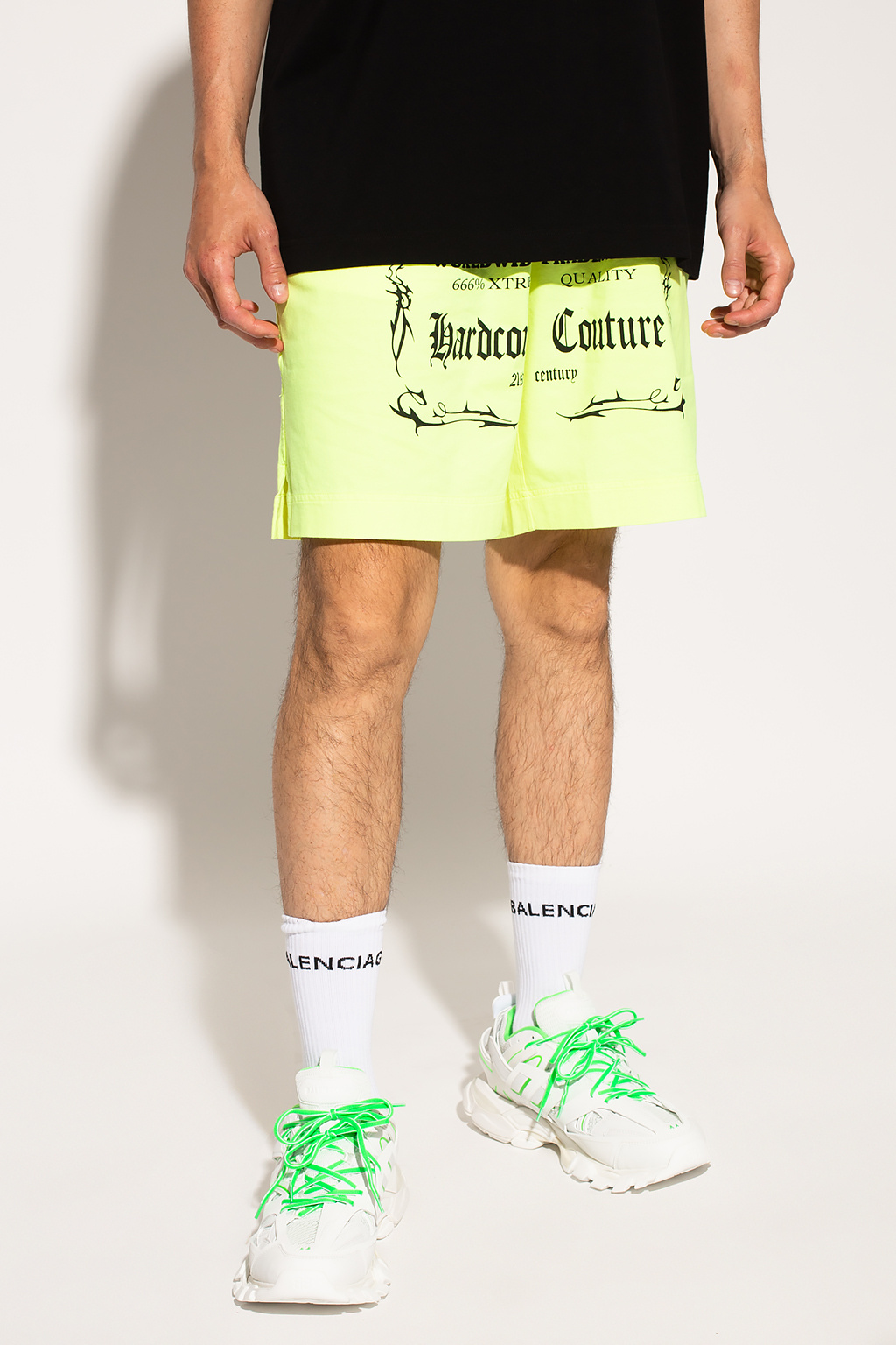 VETEMENTS Shorts with logo