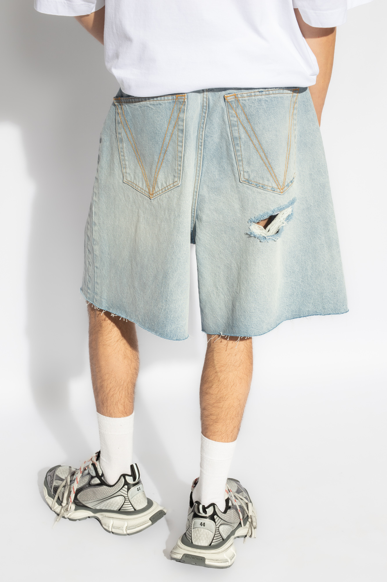 VETEMENTS Distressed denim shorts