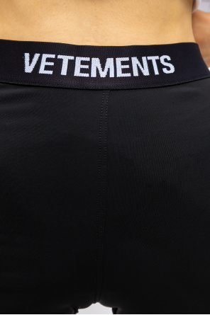 VETEMENTS Short leggings with logo