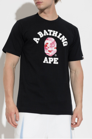 A BATHING APE® T-shirt with logo