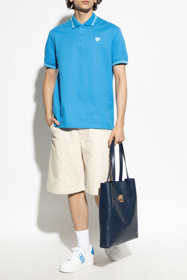 Versace Polo con la característica cabeza de Medusa