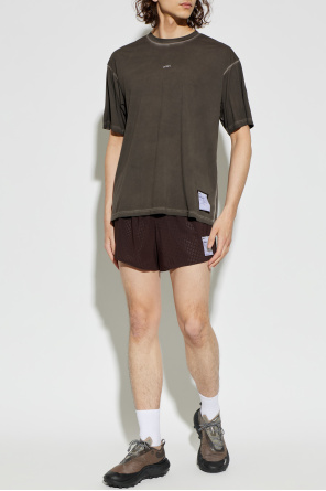T-shirt ‘auralite’ od Satisfy
