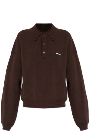 Polo with logo patch