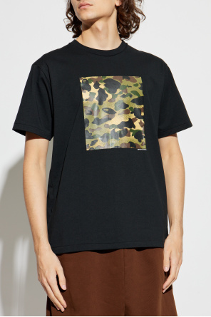A BATHING APE® T-shirt with logo