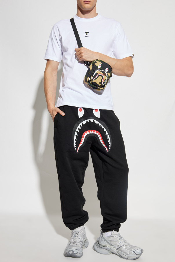 A BATHING APE® T-shirt with logo